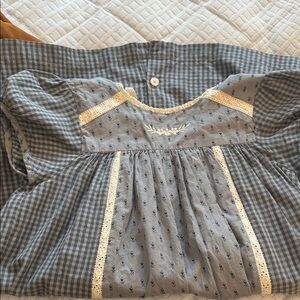 Little Cotton Clothes Organic

Purchased in the Cotswolds, UK